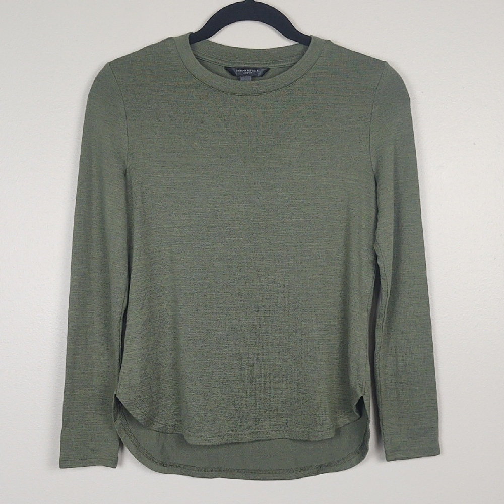 Banana Republic Luxespun Soft Long Sleeve Top Olive Green XS Business Casual